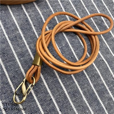 Echt Leder Nekband Sleutelhangers Hanger Neklijn Lanyard Mobiele telefoon Band Charms Sleutelhanger Gesp touw Lanyard