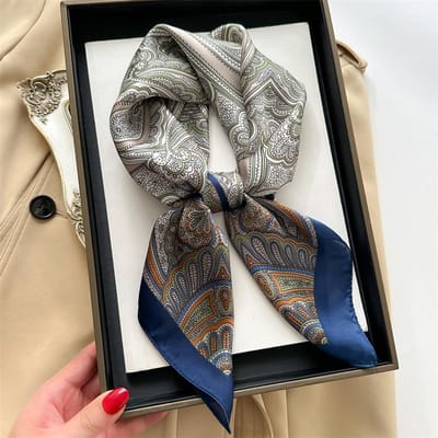Europe Amérique Rétro 70*70cm Foulard Carré en Soie Femmes Attache Cheveux Lien Sac Bandeau pour Cheveux Foulard Bandeau Foulard Ruban Fille Hijab 70X70cm gray
