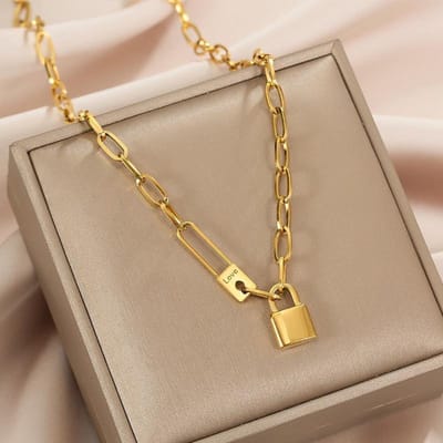316L Roestvrij Staal Letter Liefde Slot Hanger Dikke Ketting Ketting Vrouwelijke Mode Retro Overdreven Punk Stijl Feest beige