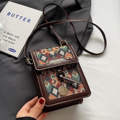 High-end Niche Tas voor Vrouwen Nieuwe Trendy Retro Crossbody Tas voor Vrouwen Ins Modieuze en Veelzijdige Schoudertas black