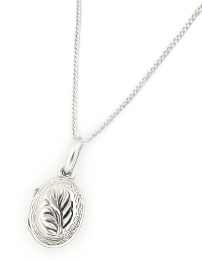 Zilveren damescollier met medaillon hanger ovalen locket voor foto of haarlokje