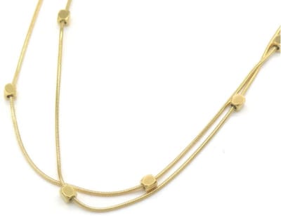 Ketting - goudkleurig - blokjes - simpel - stijlvol - chique - feest - hip - tijdloos - cadeau - vrouwen - dames