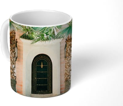 Mok - Koffiemok - Deur - Marrakesh - Palmboom - Wit - Tropisch - Mokken - 350 ML - Beker - Koffiemokken - Theemok