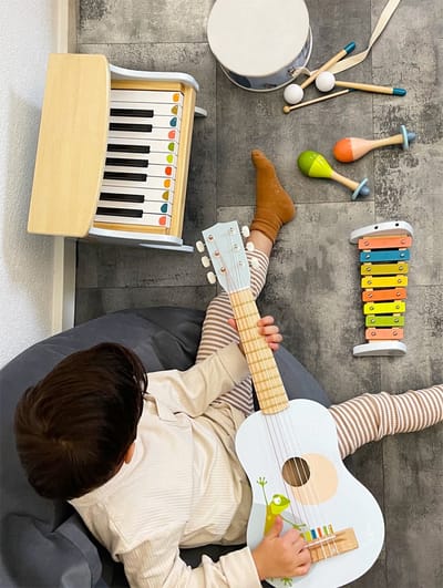 Small Foot - Wooden Maracas Groovy Beats