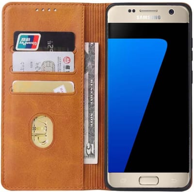 Smartphonica Samsung Galaxy S7 Edge leren hoesje met magnetische sluiting en pashouders book case – Bruin geschikt voor Samsung Galaxy S7 Edge