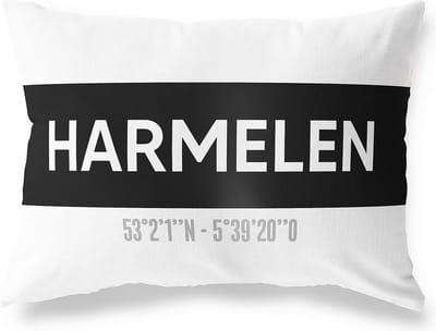 Tuinkussen HARMELEN - UTRECHT met coördinaten - Buitenkussen - Bootkussen - Weerbestendig - Jouw Plaats - Studio216 - Modern - Zwart-Wit - 50x30cm