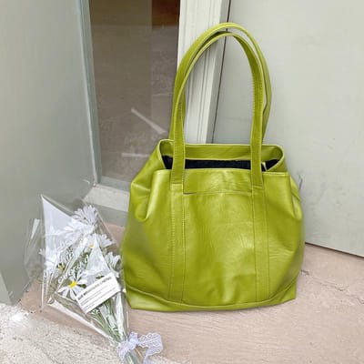 Koreaanse Versie van Vroege Lente Avocado Groen Zacht PU Grote Capaciteit Tote Tas Ins Commuter Reis Tas Crème Wit Schoudertas gray