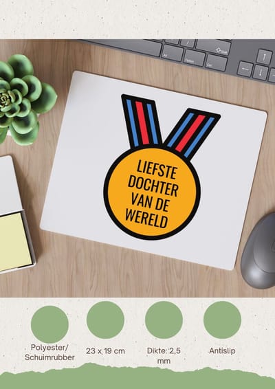 Akyol - liefste dochter van de wereld Muismat - Dochter - de liefste dochter - verjaardagscadeau - verjaardag - cadeau - cadeautje voor dochter - dochter artikelen - kado - geschenk - gift - 23 bij 19 cm