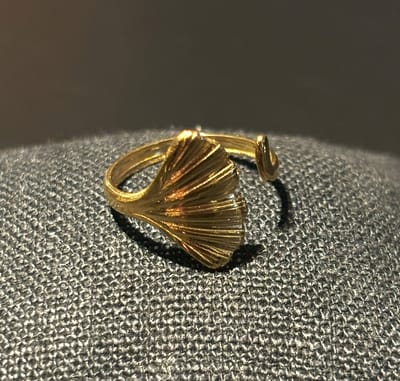 Goudkleurige No-Fade Waterproof Zee Schelp Ring - 316L RVS