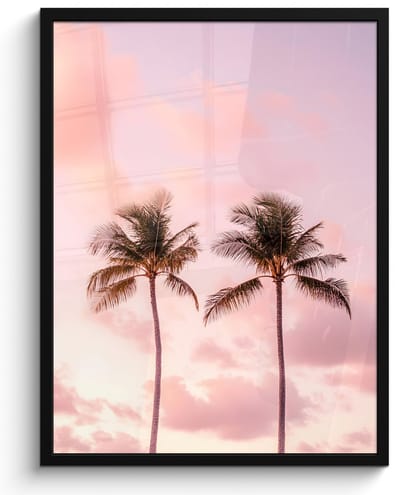 Poster in lijst - Fotolijst 50x70 cm - Posters - Palmbomen - Paars - Wolken - Lucht - Posterlijst zwart - Decoratie - Wanddecoratie woonkamer - Muurdecoratie slaapkamer