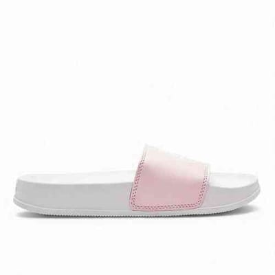 Teenslippers New Balance SUF050A2