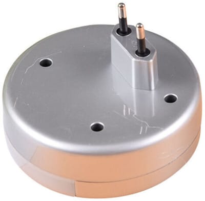 Ultrasone elektromagnetische muggenverjager met een bereik van 200 vierkante meter.