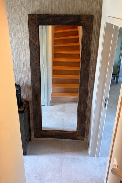 Oud houten spiegel robuust groot spiegel voor in de hal donker hout 90x180 cm