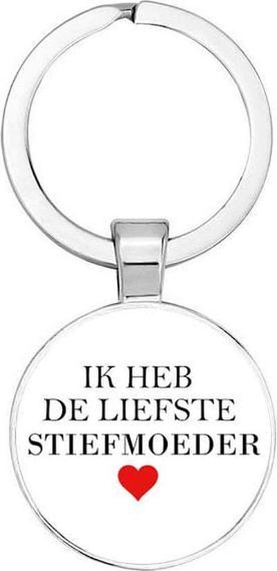 Akyol - Ik heb de liefste stiefmoeder Sleutelhanger - Stiefmoeder cadeau - Bonus mama cadeau - Plus mama cadeau - Mama/Moeder - Stiefmoeder - Leuk kado voor je stiefmoeder om te geven - 2,5 x 2,5 CM