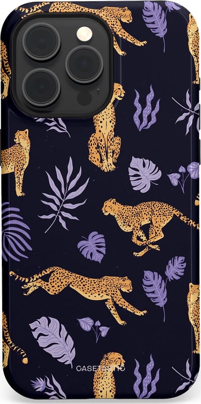 Casetastic Hoesje Geschikt voor Apple iPhone 15 Pro Max Magsafe - Stijlvolle Beschermende Duo-layer Case - Cheetah charisma