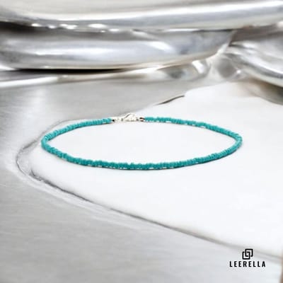 Leerella Choker Kralenketting Blauw – Stijlvolle Handgemaakte Kralenketting in 9 Kleuren 40+6 cm