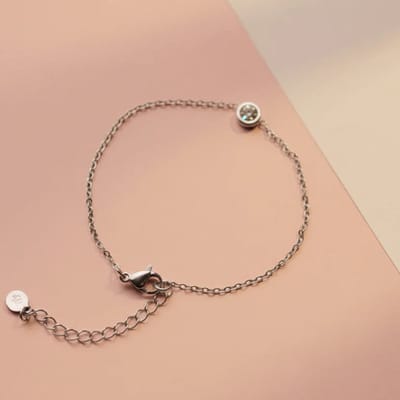 Armband zilverkleurig - Zirkonia steentje - Stainless steel dames armband - SK Sieraden - Verstelbaar