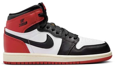 Jordan 1 Retro High OG 'Black Toe' - Maat 32 - Wit/Varsity Red/Sail/Zwart / Wit Rood - Air Jordan 1 - Lifestyle - Kinder Sneakers voor Jongens en Meisjes - Doos zonder deksel