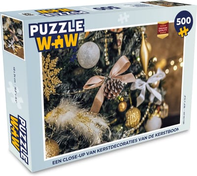 Puzzel Een close-up van kerstdecoraties van de kerstboom - Legpuzzel - Puzzel 500 stukjes - Kerst - Cadeau - Kerstcadeau voor mannen, vrouwen en kinderen
