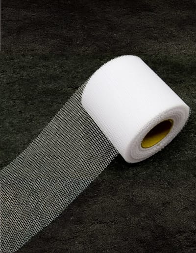 HOBI - Rol witte tule 20 meter en 8 cm