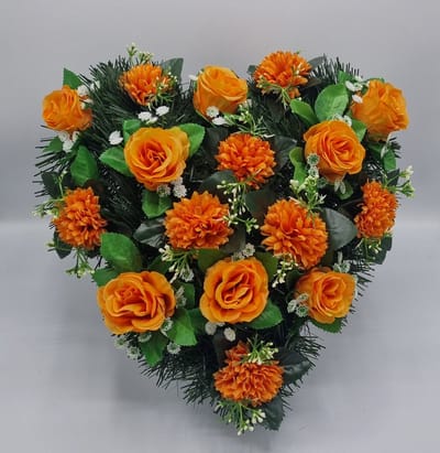 Bloemstuk - W113/03 - W932/05 - Hart - Roos - Chrysant - Oranje - 40cm - Verzwaard - Buigzaam - Grafdecoratie
