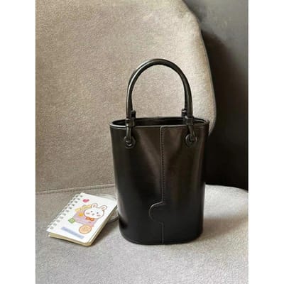 Modieuze Bucket Bag voor Dames Populaire High-end Eenvoudige Handtas Herfst en Winter Nieuw Zwart Veelzijdig Crossbody Tas black