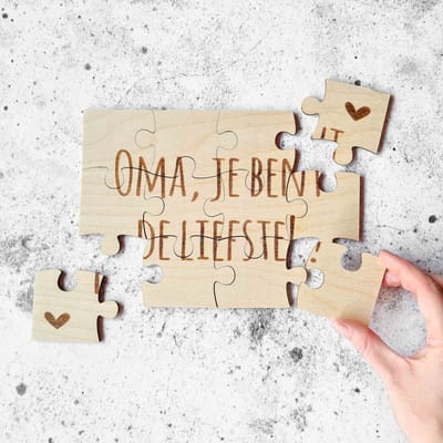 Houten puzzel A5 | Oma, je bent de allerliefste | Cadeautje voor oma | Moederdag