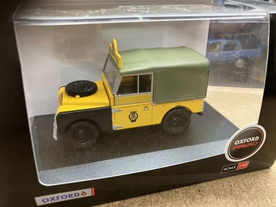 Oxford - Land rover Series 1 88 Canvas AA Highland patrol - 1:43