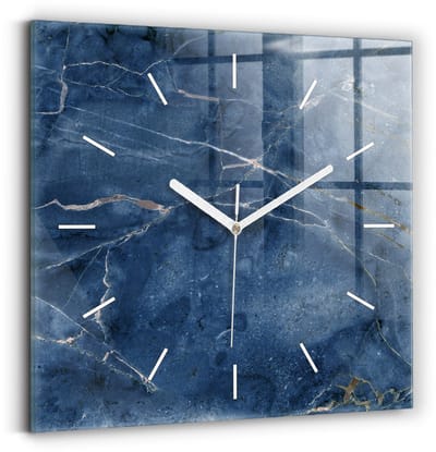 Wallfluent Wandklok - Blauwe marmertextuur Decoratieve Wandklok - 30 cm x 30 cm - Blauw Wandklok - Witte Handen - Wandklok Zonder Cijfers - Stille Wandklok Slaapkamer - Vierkante Glazen Wandklok - Industrieel Wandklok - Stijlvolle Klok