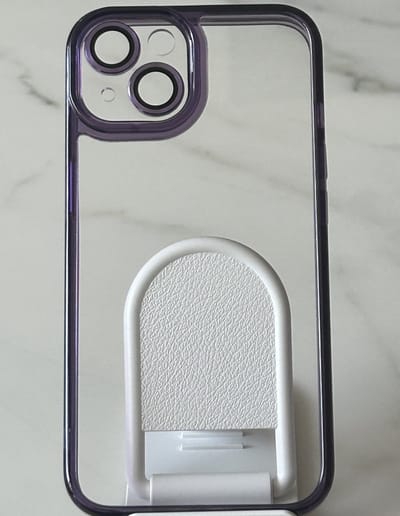 Anti-Yellow TPU/PC Hoesje - Geschikt voor iPhone 14 Plus / 15 Plus - Met Cameralens Glas Bescherming – Transparant/Paars – 2.5mm Dikte