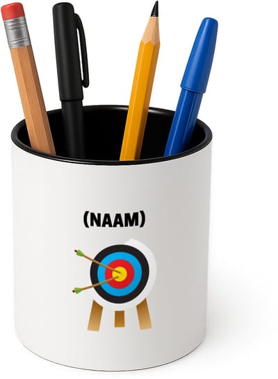 Hacebo® - Dartbord met eigen naam Pennenbakje - Dartbord - mensen die houden van darten - pennenhouder - gepersonaliseerde - sport - darters - verjaardagscadeau - kado - gift - geschenk - verrassing - Pennenbakje zwart