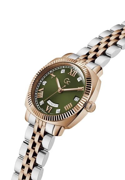 Gc Gc Flair Coussin Lady Mid Size Metal Analoog Quartzhorloge Zilverkleurig En Roségoudkleurig Kast Gemaakt Van 100% Roestvrij Staal En Een Armband Van 100% Roestvrij Staal 34 Z44004L3, Z44005L3
