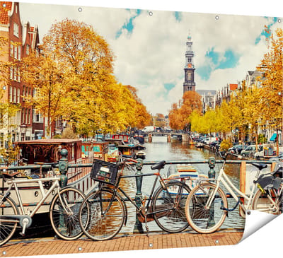 Gards Tuinposter Amsterdamse Brug bij een Brug met Fietsen - 160x120 cm - Tuindoek - Tuindecoratie - Wanddecoratie buiten - Tuinschilderij