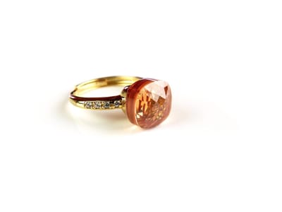 Ring in zilver geelgoud verguld model Pomellato met champagnekleurige steen en cubic zirconia