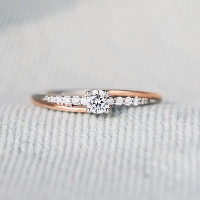 Huitan Bagues Bicolores pour Femmes Bague de Mariage Tendance Accessoires avec Zircone Cubique Bijoux Exquis de Proposition Fiançailles 10 gray