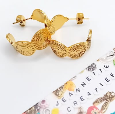 Jeannette-Creatief® - Chique - Oorringen Goud RVS Bewerkt - RVS Gouden Oorringen - RVS Gouden Oorstekers - Dames Oorbellen - Griekse Stijl - Boho Chic