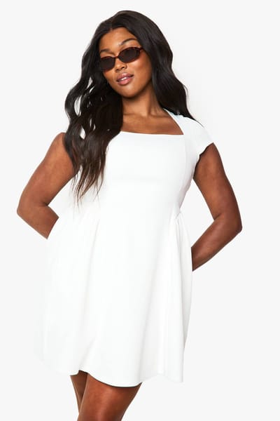 boohoo Dames Plus gestructureerde cap-mouw skaterjurk | White | Maat: 18