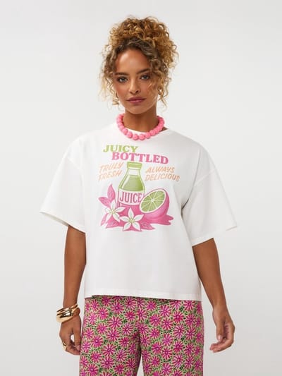 Ydence T-shirt Juicy Bottle Tops & T-shirts Dames - Shirt - Gebroken wit - Maat S