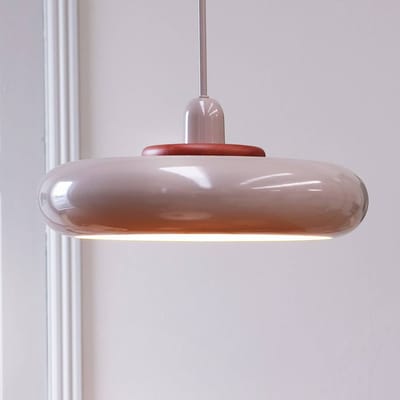 Dyberg Larsen hanglamp Planet, melkwit, Ø 40 cm, metaal