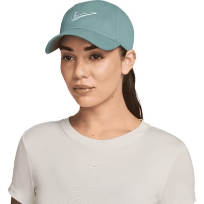 Nike Club Unstructured Pet Zwart K017