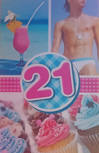 21 Jaar Gefeliciteerd - Luxe verjaardagskaart - 12x17cm - Gevouwen Wenskaart inclusief envelop - Leeftijdkaart - D7467