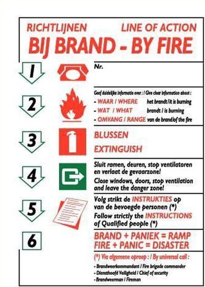 Richtlijnen bij brand bord - kunststof - tweetalig, staand 148 x 210 mm