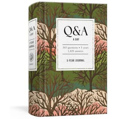 Q&A A Day Woodland: 5-Year Journal - Q&A A Day - Potter Gift