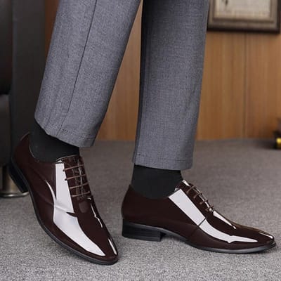 Herfst Nieuwe Heren Zakelijke Jurk Puntige Neus Lakleren Schoenen Jeugd All-match Veterschoenen Grote Maat Herenschoenen Bruidegom Trouwschoenen 45 gray