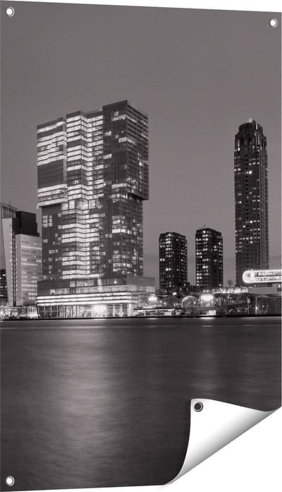 Gards Tuinposter Rotterdamse Skyline - Zwart Wit - 60x90 cm - Tuindoek - Tuindecoratie - Wanddecoratie buiten - Tuinschilderij