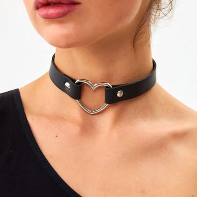PU Leer Hart Choker - Verstelbare Gotische Ketting - Punk Kraag Cadeau Voor Vrouwen beige