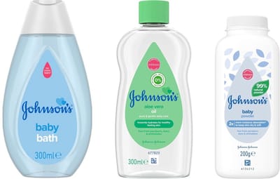 Johnson Baby - SET - Badschuim 300 ml / Olie Aloe Vera 300 ml / Talkpoeder 200 Gram