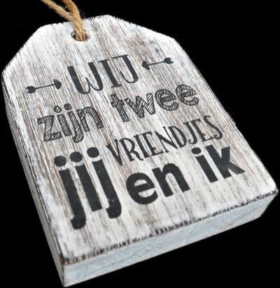 Huisje / Hanger label 9x6cm twee vriendjes antique white
