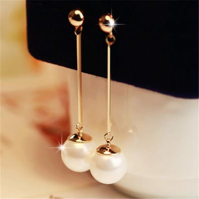 Boucles d'oreilles longues à pampilles pour femmes avec un design de pendentif dynamique, boucles d'oreilles polyvalentes pour les occasions quotidiennes/festives, articles de bijoux exquis à offrir. brown