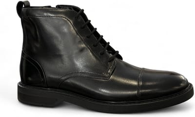 Clarks Aldwin Cap Leren Enkellaarsjes